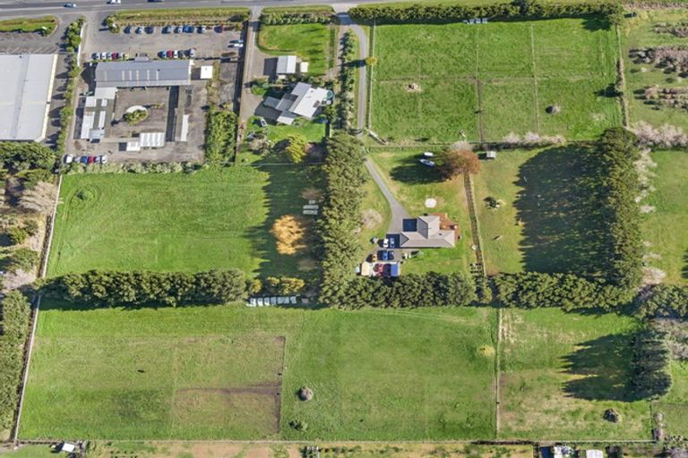 Photo of property in 151 Domain Road, Papamoa Beach, Te Puke, 3187