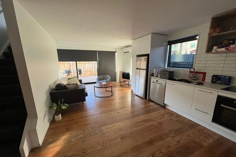 Photo of property in 5/7 Dickens Street, Addington, Christchurch, 8024