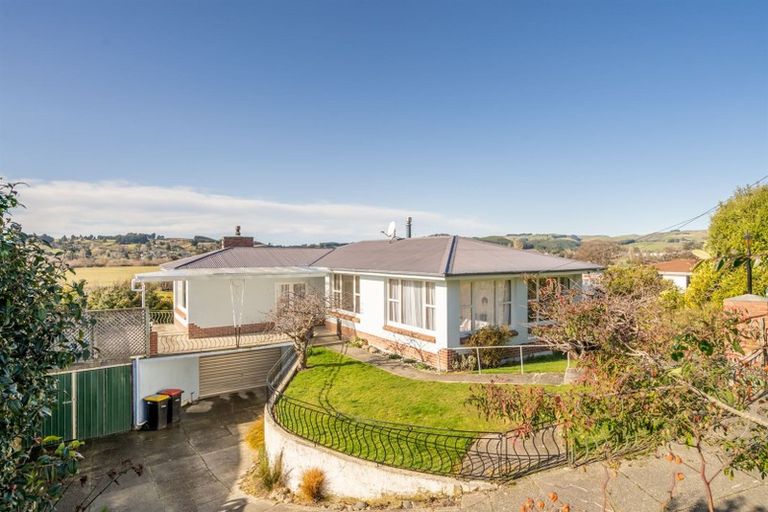 Photo of property in 14 North Terrace, Gore, 9710