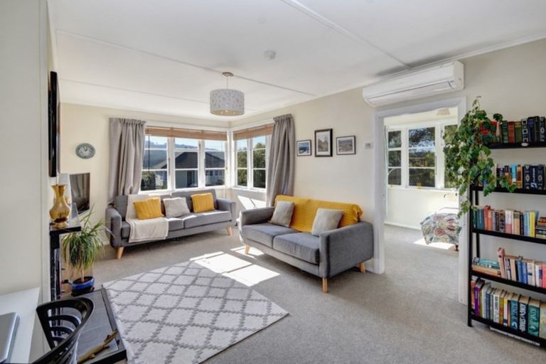 Photo of property in 17 Derby Street, Green Island, Dunedin, 9018