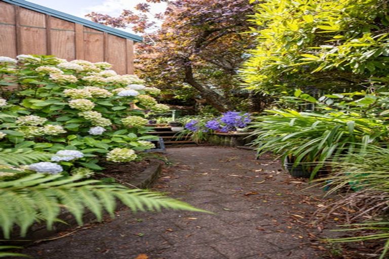 Photo of property in 2/37 Hinemoa Avenue, Taupo, 3330