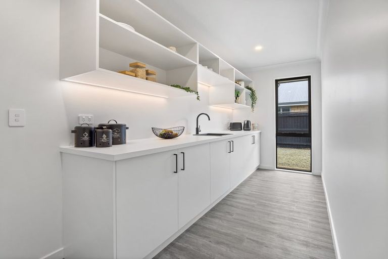 Photo of property in 44 Suffolk Drive, Kirwee, 7571