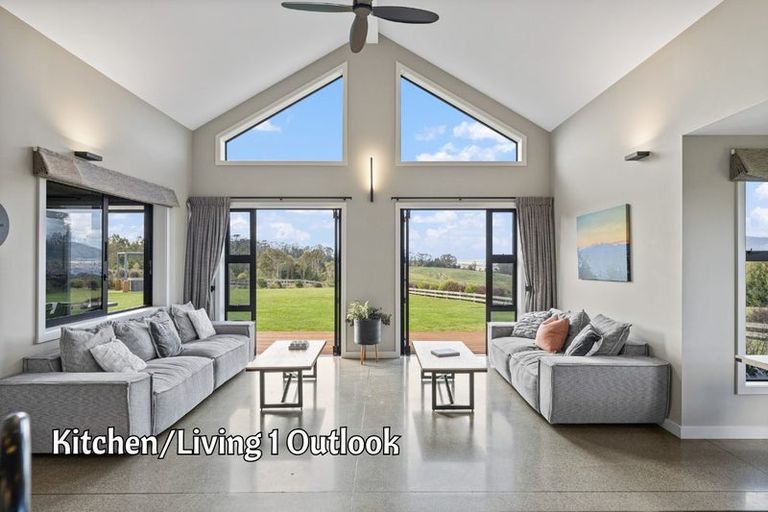 Photo of property in 67 Lomond Grove, Acacia Bay, Taupo, 3385