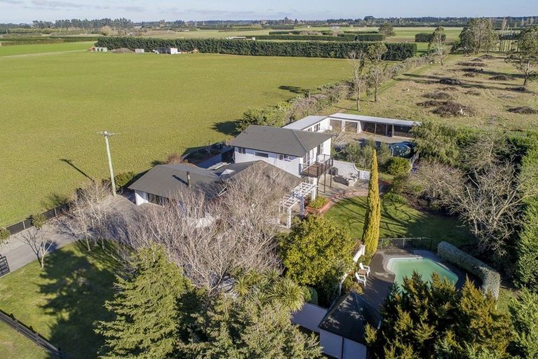 Photo of property in 393 Dawsons Road, Templeton, Christchurch, 7676
