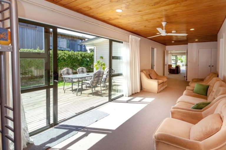 Photo of property in 16 Harsant Avenue, Hahei, Whitianga, 3591