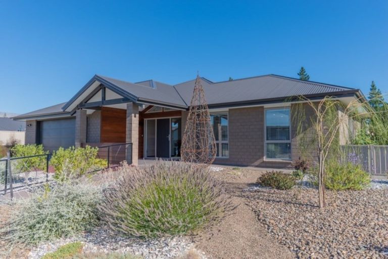 Photo of property in 79 Larch Crescent, Alexandra, 9320