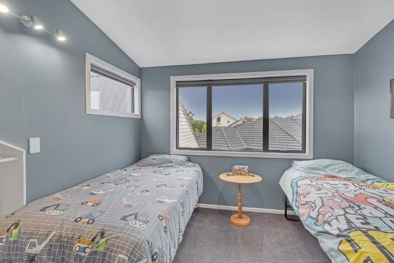 Photo of property in 5 Waddell Lane, Avondale, Christchurch, 8061