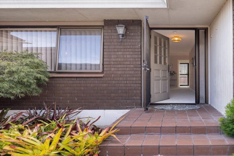 Photo of property in 17b Laing Place, Otumoetai, Tauranga, 3110