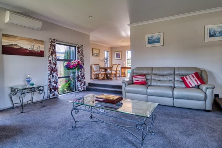 Photo of property in 69 Russell Robertson Drive, Havelock North, 4130