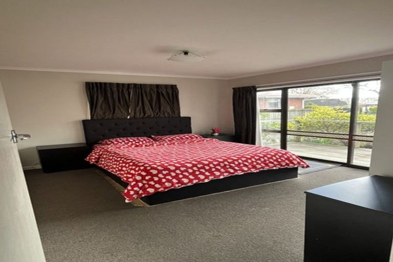 Photo of property in 17 Claridges Road, Casebrook, Christchurch, 8051