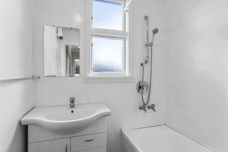 Photo of property in 56 Hei Hei Road, Hei Hei, Christchurch, 8042