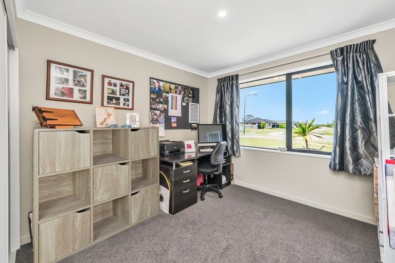 Photo of property in 13 Cressy Place, Darfield, 7510