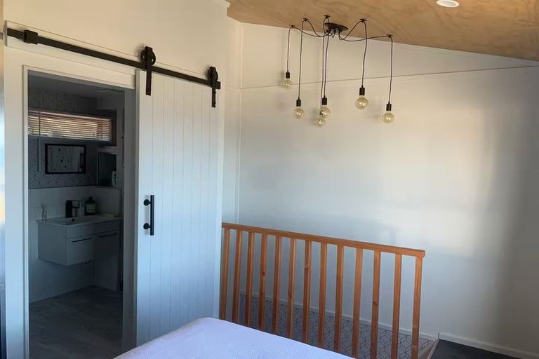 Photo of property in 9/408 The Esplanade, Island Bay, Wellington, 6023