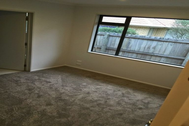 Photo of property in 23 Putake Drive, Parklands, Christchurch, 8083