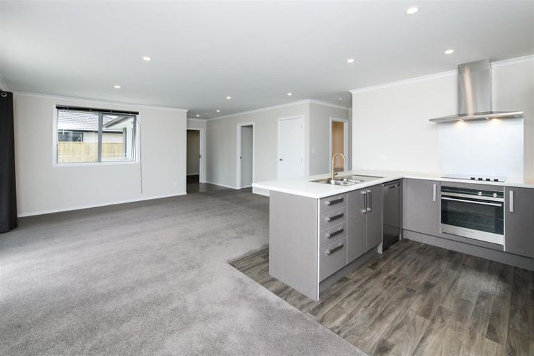 Photo of property in 35 Oldfield Lane, Marton, 4710