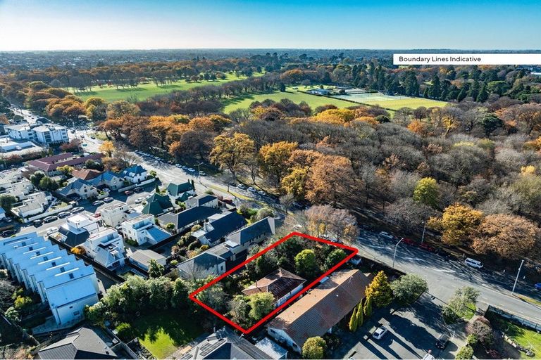 Photo of property in 129 Deans Avenue, Riccarton, Christchurch, 8011