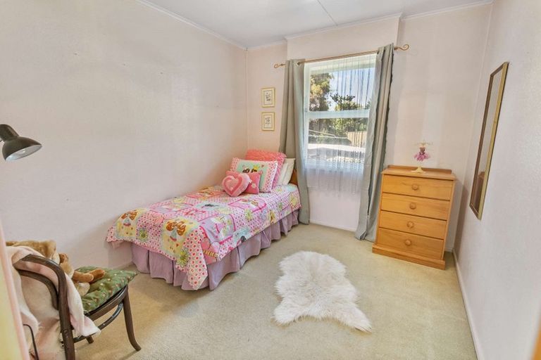 Photo of property in 54 Island View Road, Western Heights, Rotorua, 3015