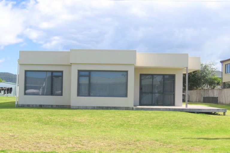 Photo of property in 109 Pipi Road, Whangamata, 3620