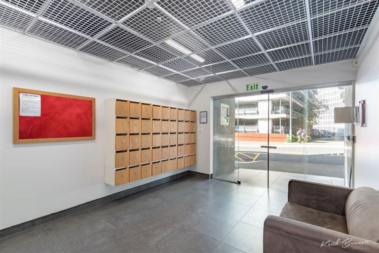 Photo of property in Hume House, 9/152 The Terrace, Wellington Central, Wellington, 6011