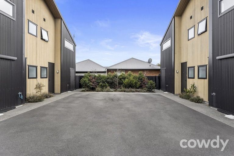 Photo of property in 18c Collins Street, Addington, Christchurch, 8024