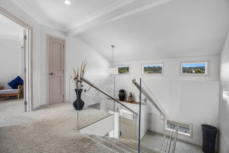 Photo of property in 28 Barry Avenue, Whakatane, 3120