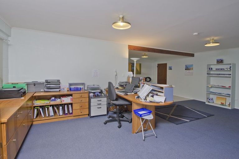 Photo of property in 183a Oceanbeach Road, Mount Maunganui, 3116
