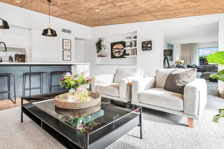 Photo of property in 5 Simms Lane, West Melton, 7618