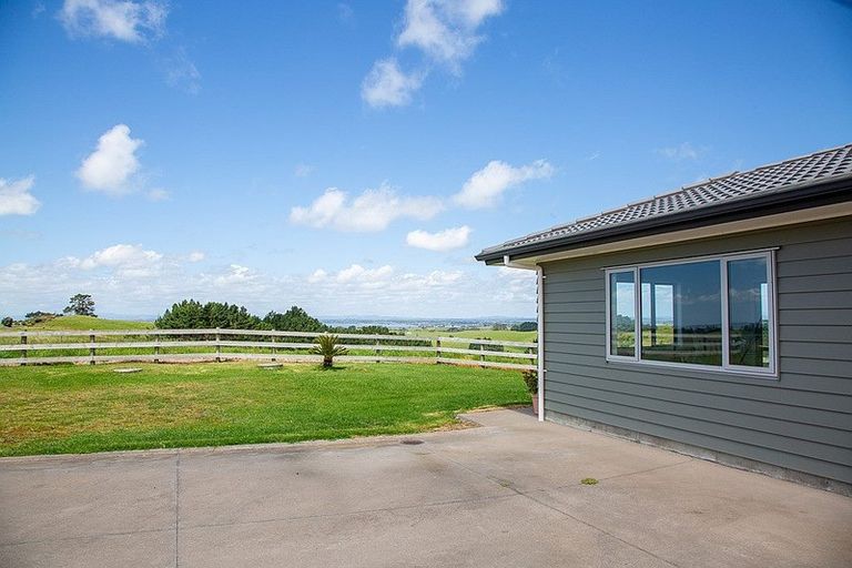 Photo of property in 48 Hatton Road, Awhitu, Waiuku, 2684
