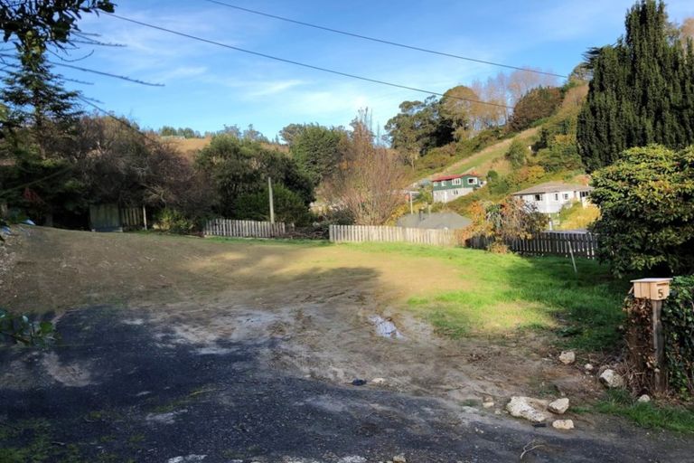 Photo of property in 5 Shanks Street, Green Island, Dunedin, 9018