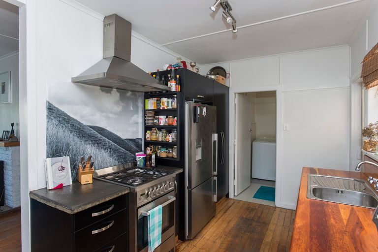 Photo of property in 79 Awapuni Road, Awapuni, Gisborne, 4010