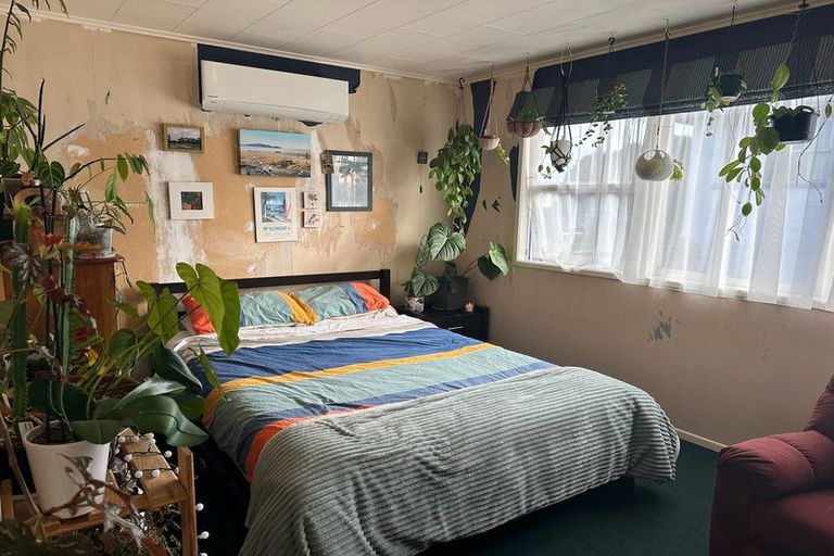 Photo of property in 49 Hume Street, Waitara, 4320