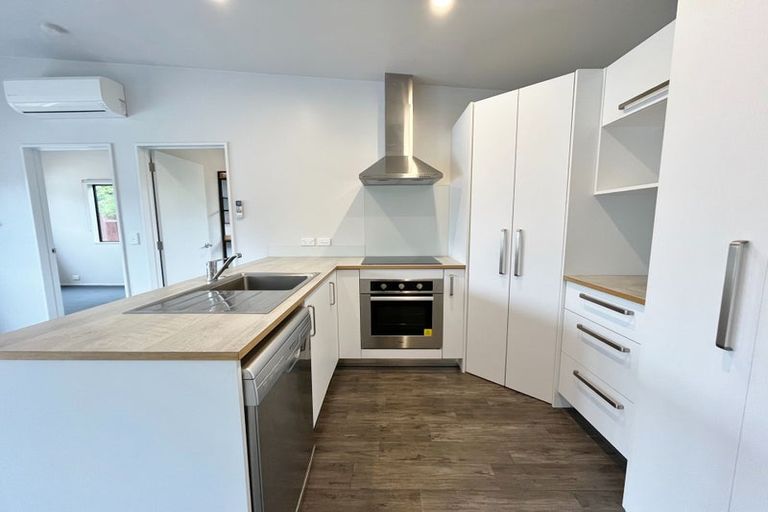 Photo of property in 17 Mclellan Place, Ilam, Christchurch, 8041