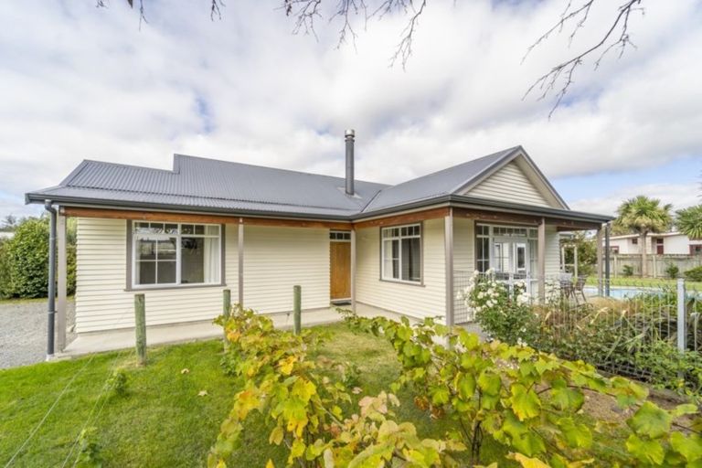 Photo of property in 4 Daniel Street, Martinborough, 5711