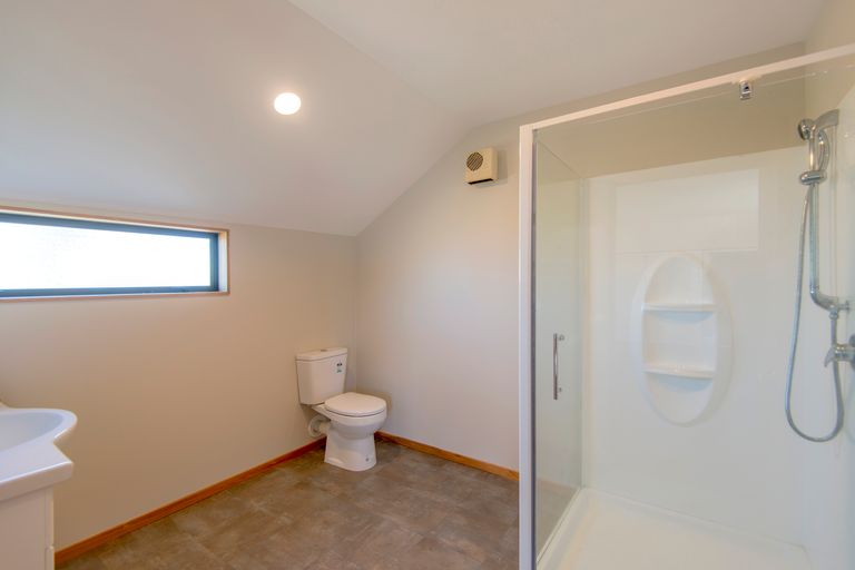 Photo of property in 74b Sinclair Street, New Brighton, Christchurch, 8083