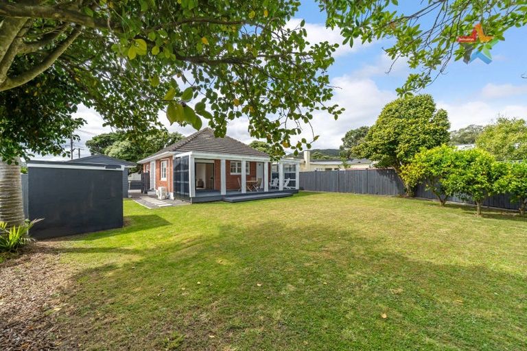 Photo of property in 30 Mitchell Street, Epuni, Lower Hutt, 5011
