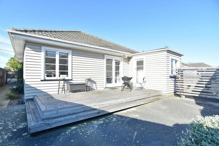 Photo of property in 75 Mahars Road, Mairehau, Christchurch, 8052