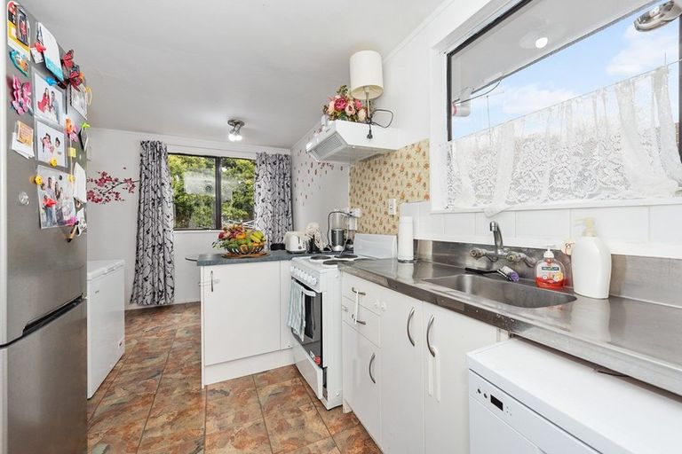 Photo of property in 49 Crawshaw Drive, Nawton, Hamilton, 3200