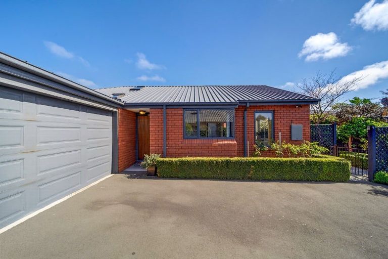 Photo of property in 7 Stroud Lane, Papanui, Christchurch, 8053