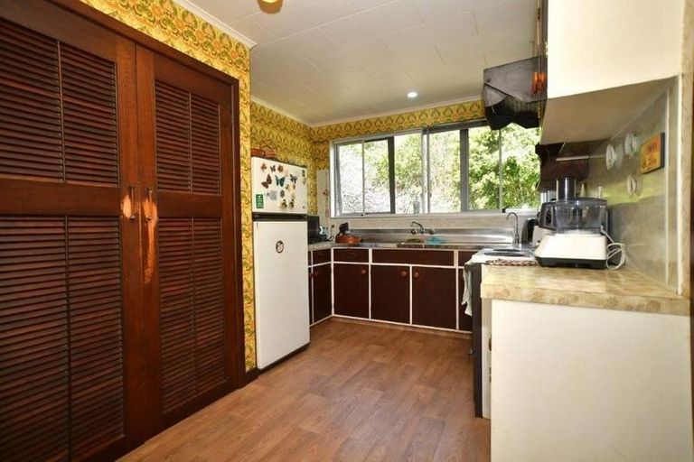Photo of property in 91 The Centre, Waipu, 0510