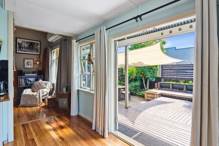 Photo of property in 6 Princes Street, Levin, 5510