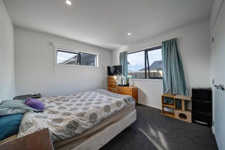 Photo of property in 5 Edna Lane, Lake Hawea, Wanaka, 9382