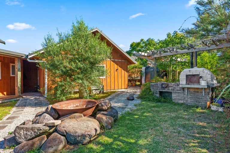 Photo of property in 516 Fordyce Road, South Head, Helensville, 0874