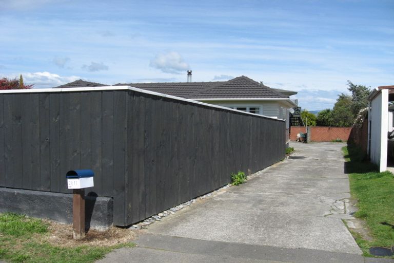 Photo of property in 2/111 Parkers Road, Tahunanui, Nelson, 7011