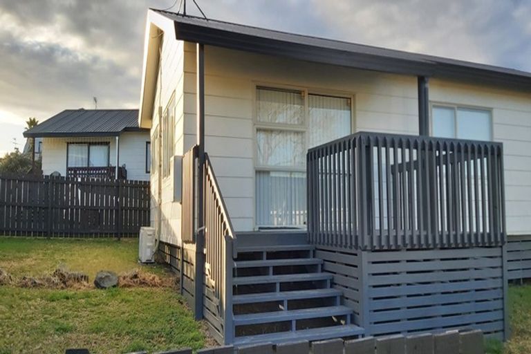 Photo of property in 7 Foxlaw Street, Randwick Park, Auckland, 2105
