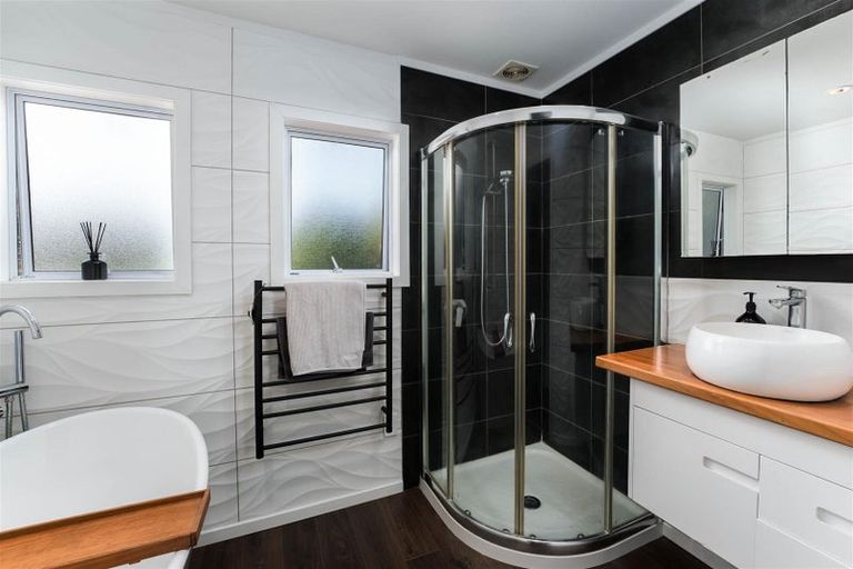 Photo of property in 11 Waimanu Place, Point Wells, Warkworth, 0986