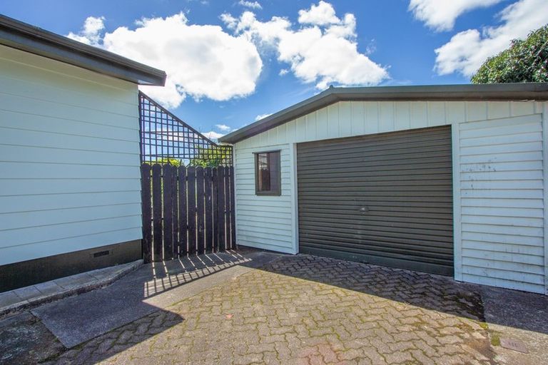 Photo of property in 4 Onyx Place, Pukehangi, Rotorua, 3015