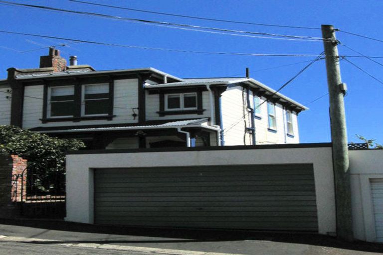 Photo of property in 6 Seddon Terrace, Newtown, Wellington, 6021