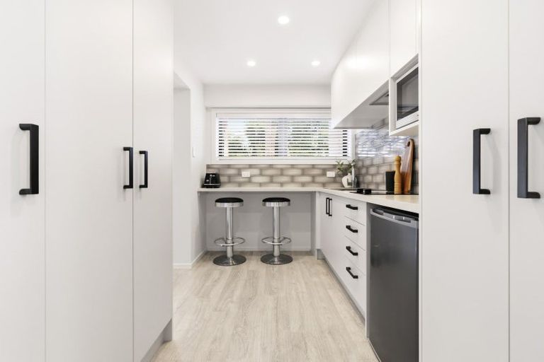 Photo of property in 1 Woodstock Road, Fairfield, Hamilton, 3214