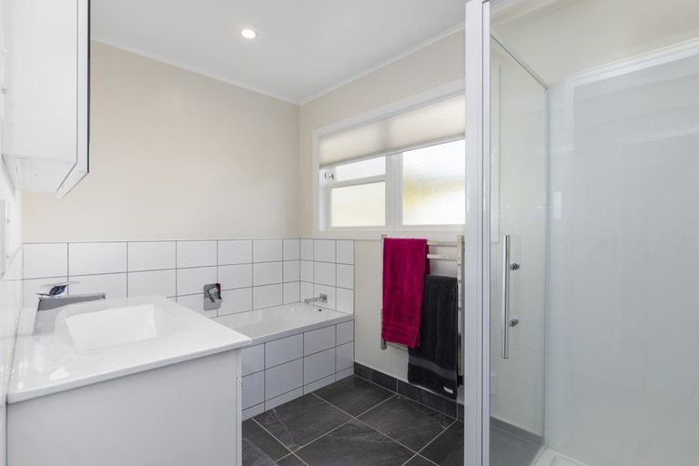 Photo of property in 14 Kairimu Street, Stokes Valley, Lower Hutt, 5019