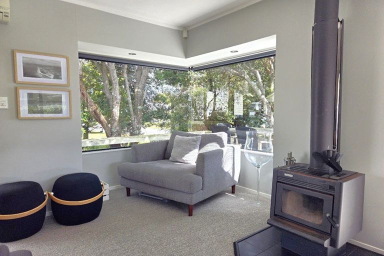 Photo of property in 138 Waimaire Avenue, Matarangi, Whitianga, 3592